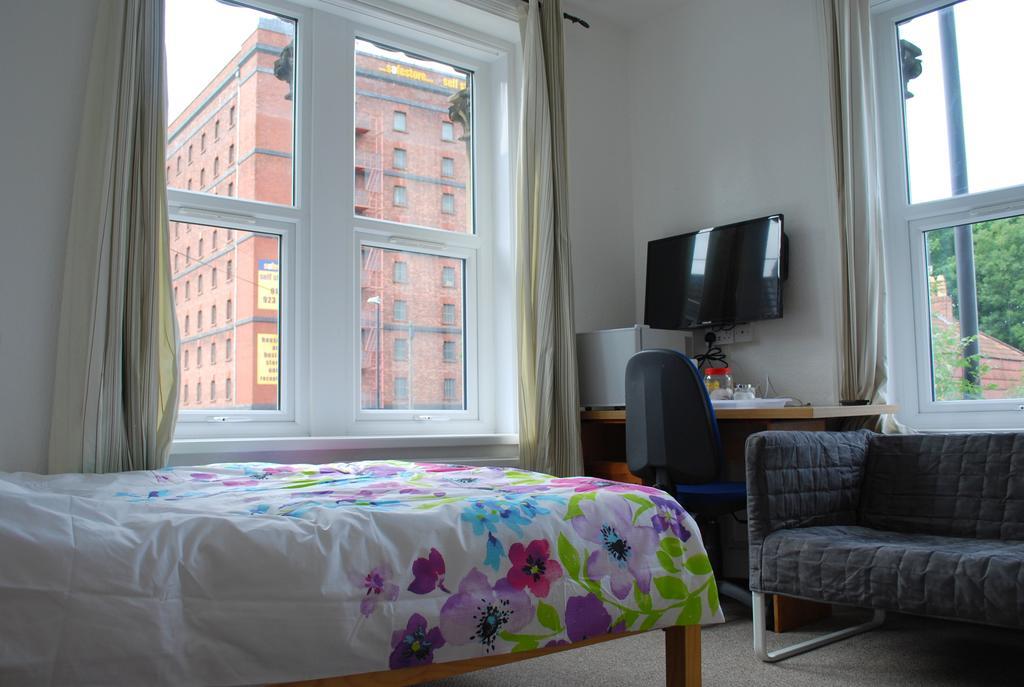 Clift Guest House Бристол Стая снимка