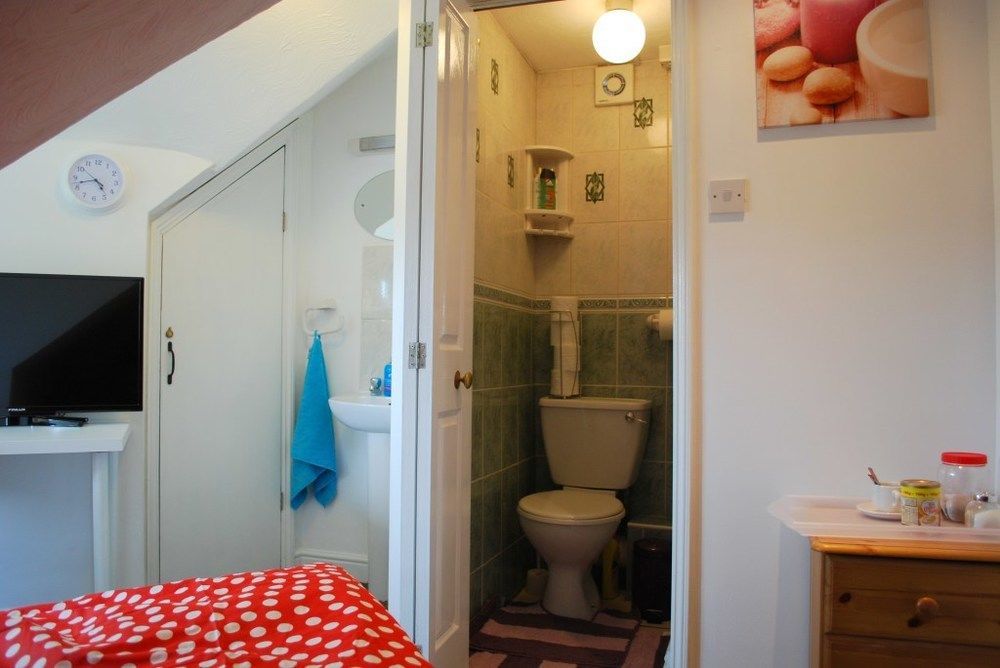 Clift Guest House Бристол Екстериор снимка
